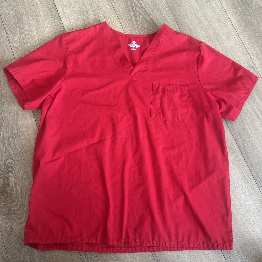 Fundamentals Unisex Scrub Top Red Large V Neck Pocket Medical